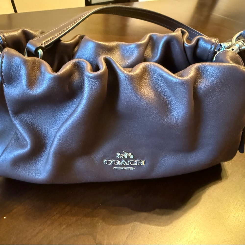 Coach Faye Shoulder Bag - Picture 4 of 6